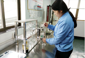 涌永硅橡膠實(shí)驗(yàn)室